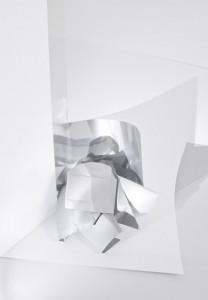 karakow-photomonth-07-Aleksandra Loska_Bez tytulu_z cyklu Nicosc w srodku_300dpi