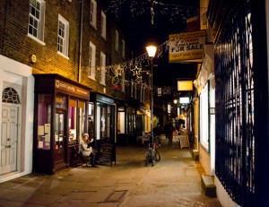 the-blogazine-20130802-London Places-Camden Passage-Garry Knight