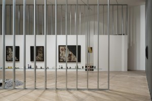 The-blogazine-20131118-Haim-Steinbach-4