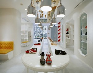 the-blogazine-201311-hayon-camper-store-tokyo2