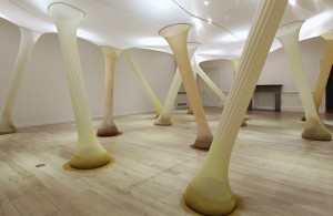 The-blogazine-20131216-sarah-lucas-03