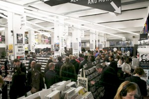 the-blogazine-20131218-rough-trade-store-ny-05