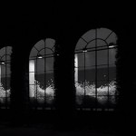 Zimoun | 36 ventilators, 4.7 m3 packing chips