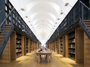 Library in the Aisle: Manica Lunga at San Giorgio Island