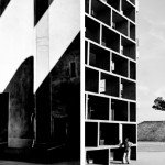 Constructing Worlds: Photography and Architecture in the Modern Age