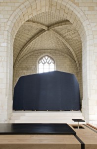 Between Parchment and Touch Screens: the Abbey of Fontevraud