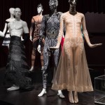 The Dancing Meaning of Fashion