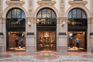 Daily Tips: Window Shopping
