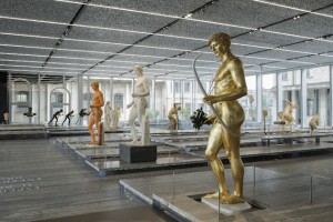 Art that Redeems Fashion (From Being Fashion)