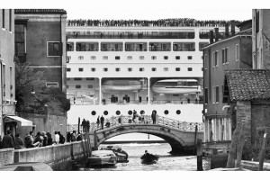 Gianni Berengo Gardin Exposes the New Venice