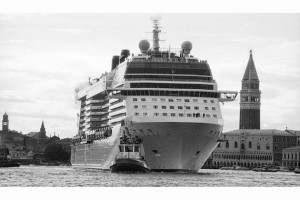 Gianni Berengo Gardin Exposes the New Venice